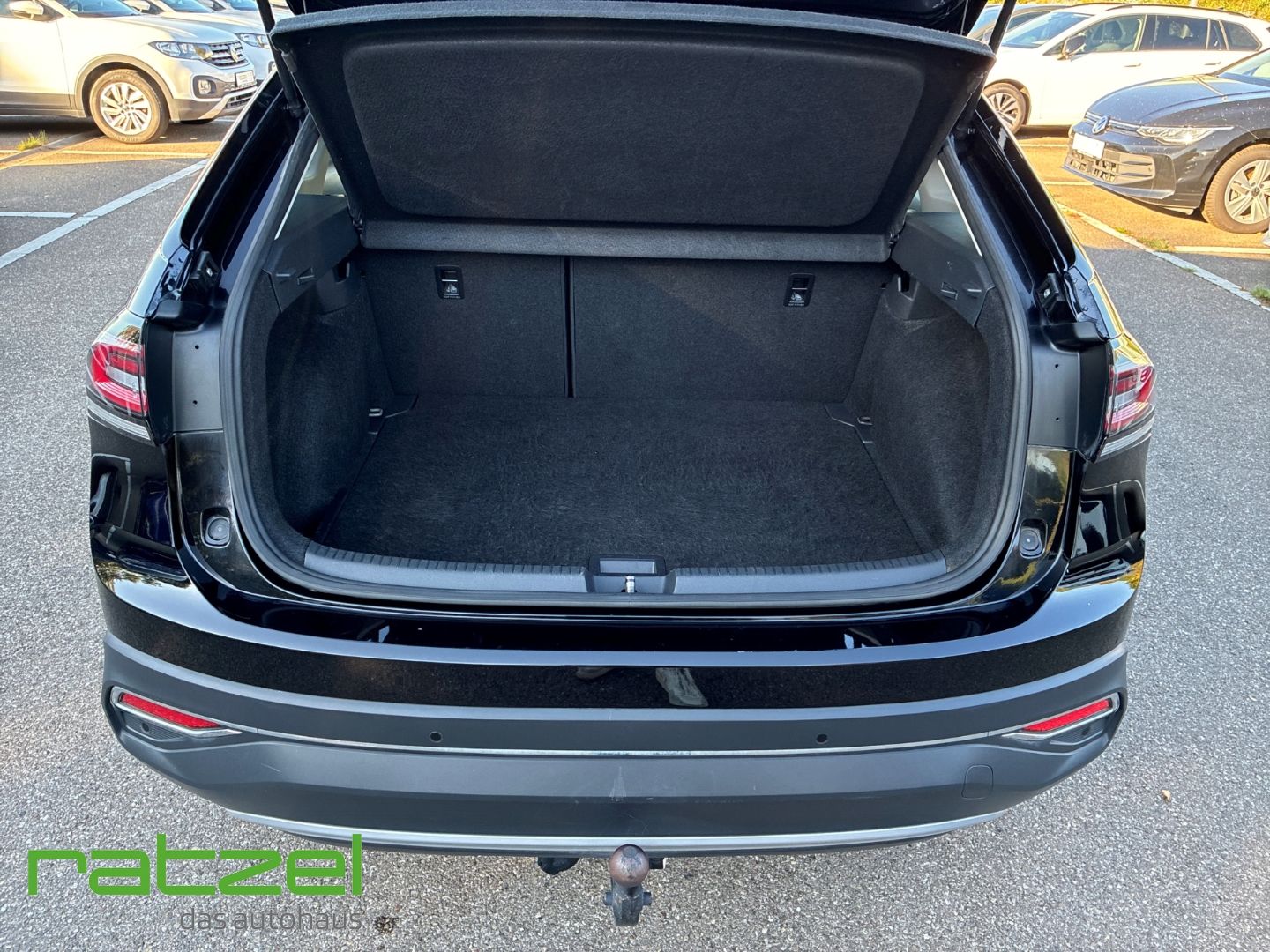 Fahrzeugabbildung Volkswagen Taigo Style 1.0 TSI DSG Navi AHK IQ Light Kamera