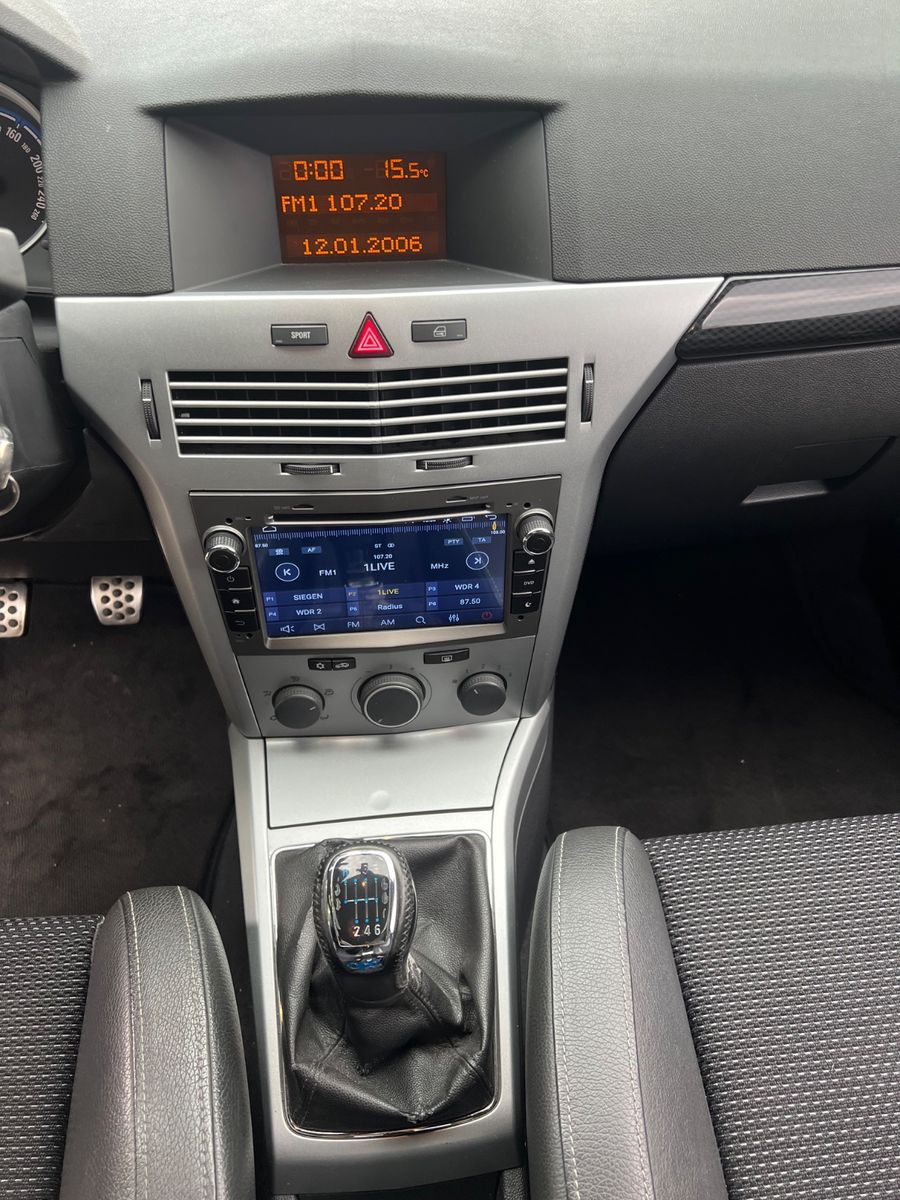 Fahrzeugabbildung Opel Astra H GTC OPC *2.HAND*TÜV NEU*