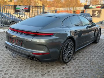 Porsche Panamera - 5