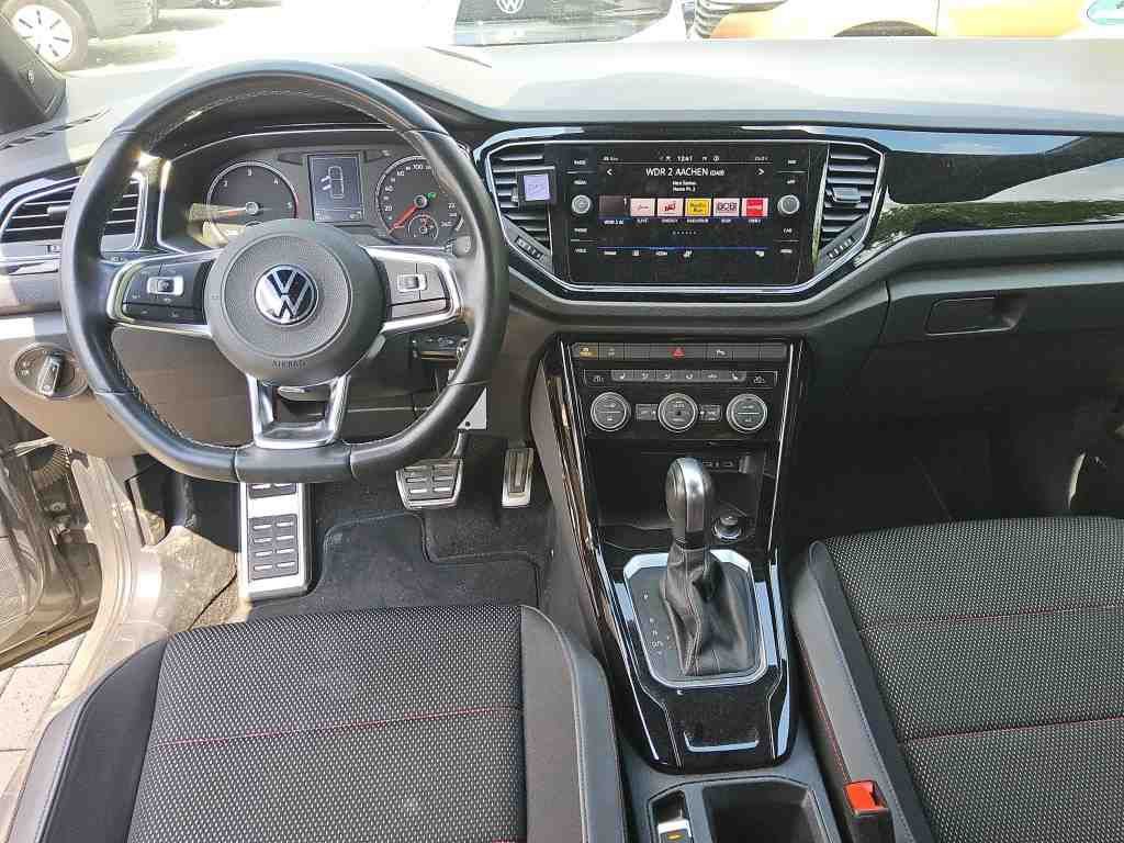Fahrzeugabbildung Volkswagen T-Roc Sport Kamera LED Black Style Paket "beats"