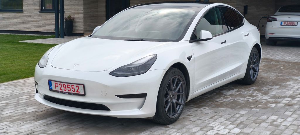 Image of Tesla Model 3