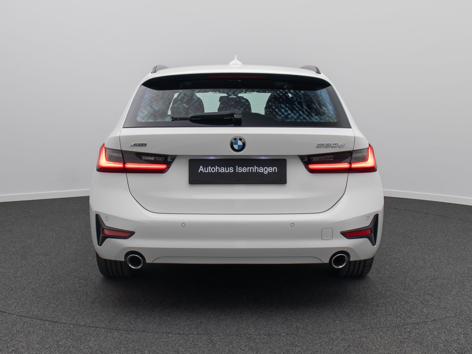 Fahrzeugabbildung BMW 320d xD Panorama PDC DAB Sport Geschwindigkeitsr