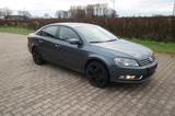 Volkswagen Passat Lim.1,4  Trendline BlueMotion Alu Klimatr - Volkswagen Passat aus 2011: Trendline