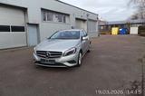 Mercedes-Benz A 200 CDI BlueEfficiency - Mercedes-Benz A 200 aus 2013 mit Diesel-Antrieb: Limousine