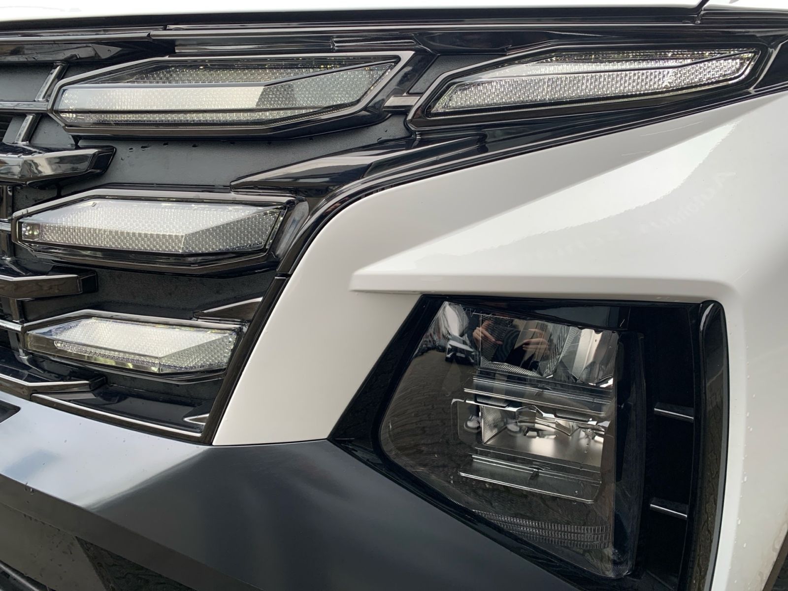 Fahrzeugabbildung Hyundai TUCSON 1.6 T-GDI Select Design-Paket Navi LED