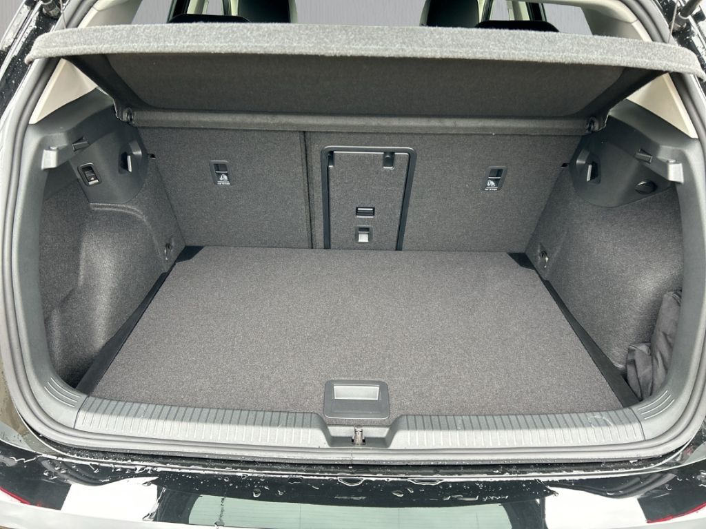 Volkswagen Golf - Bild 12