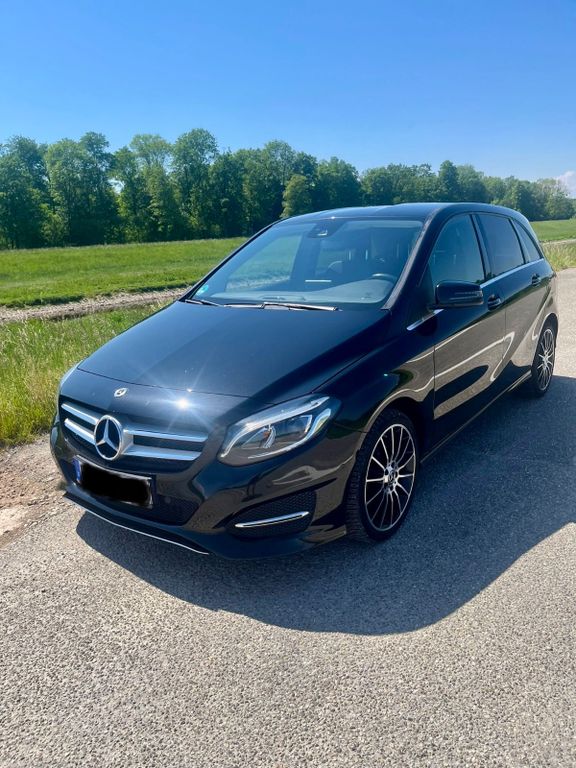 Image of Mercedes-Benz B 200