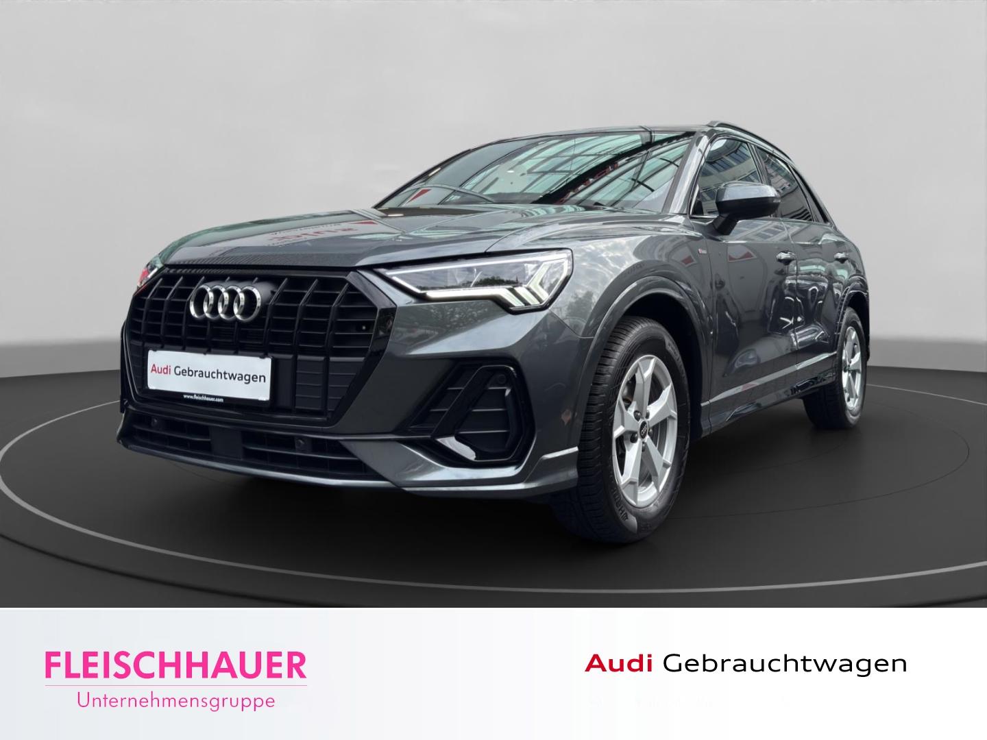 Audi Q3 35 TFSI S line LED+ACC+NAVI+RFK+DC+DAB+CARPLA
