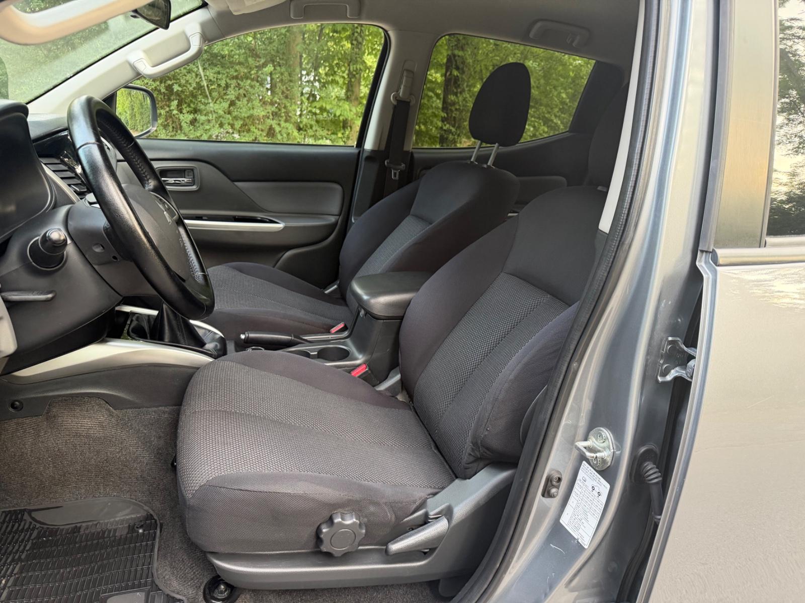 Mitsubishi L200 Doka Klimaautomatik Allrad Top Zustand