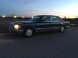 Mercedes-Benz 560 SEL, Reiserechner - gebrauchte Mercedes-Benz 560 aus dem Jahr 1988