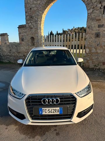 Audi A1 SPB 1.0 TFSI ultra S tronic Sport