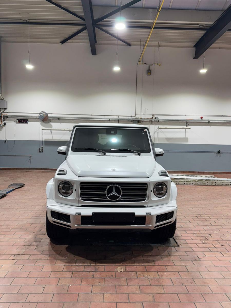 Mercedes-Benz Final Edition White