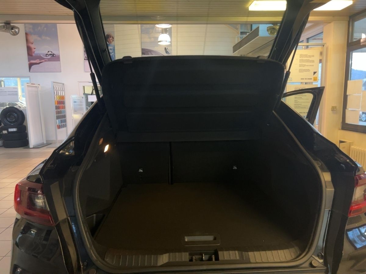 Fahrzeugabbildung Renault Arkana R.S. LINE TCe 160 EDC ACC Kamera