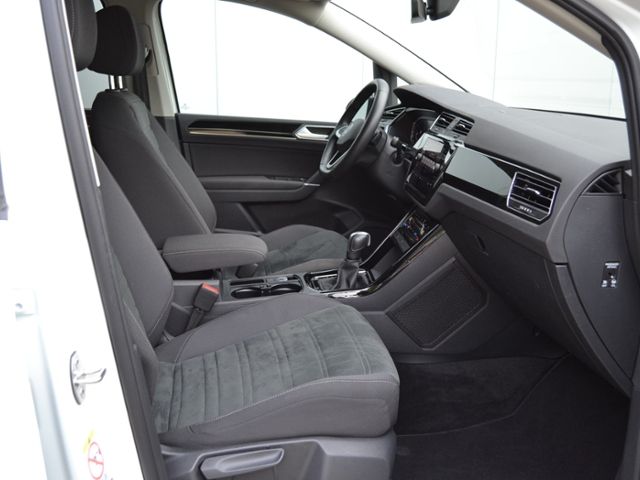 Touran 1.5 TSI DSG Highline BLACK-STYLE/7-SITZER