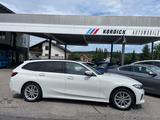BMW 320iA TOURING G21LCI/SPORTSITZ/AHK/CAM/ACC - BMW 320: 320ia