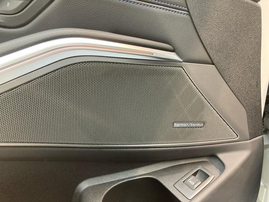 BMW 330d xDrive M Sport Pro AHK+ACC+Pano+Inno+Voll