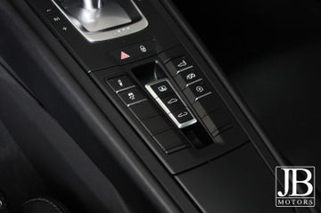 Fahrzeugabbildung Porsche 991 911 Carrera 4S Bose Sport Abgas Chrono Glas