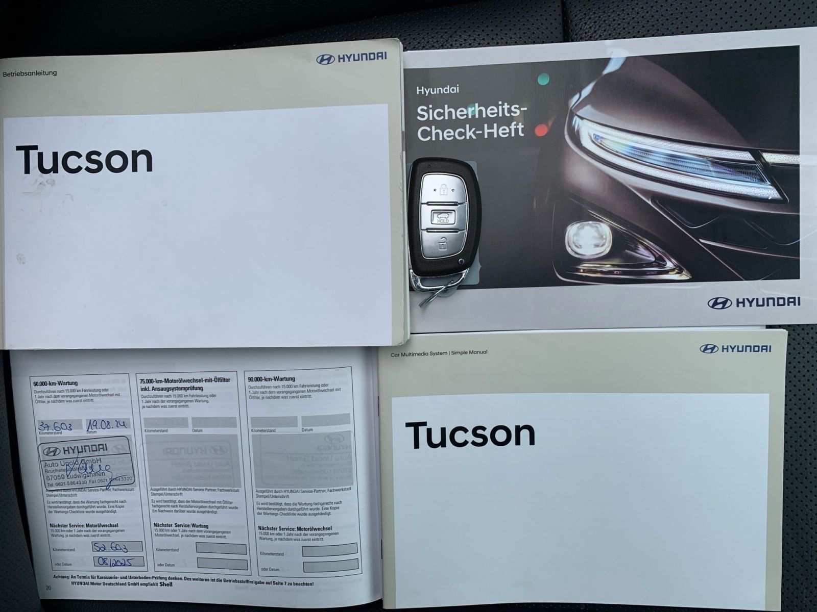Fahrzeugabbildung Hyundai TUCSON 1.6 Turbo 7-DCT Premium Leder PanDach 1Hd