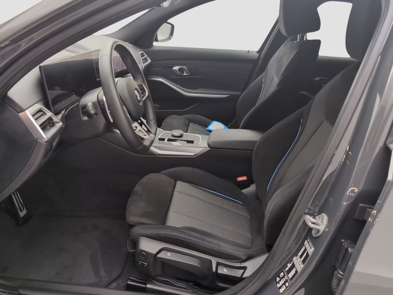 BMW 330 - Bild 8