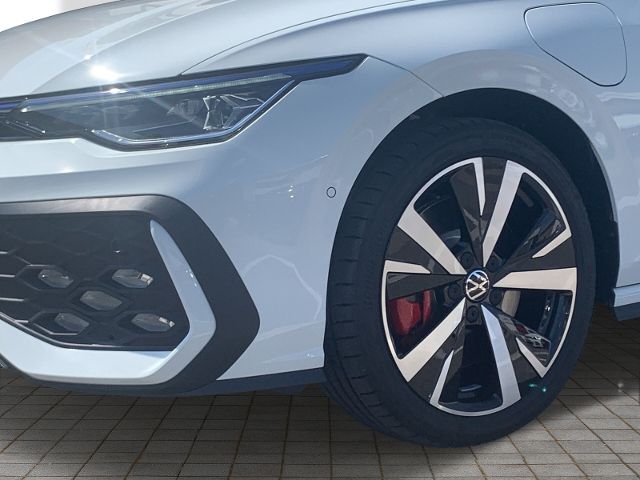 Golf VIII GTE  1.5 eHybrid DSG AHK Navi