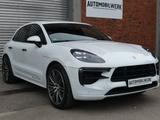 Porsche Macan Turbo*SportChrono*AGA*PANO*Designpaket*21" - Porsche: Geländewagen, Turbo