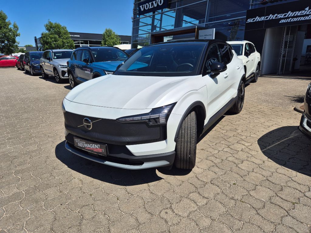 Fahrzeugabbildung Volvo EX30 Cross Country Twin Motor Perform. Ultra