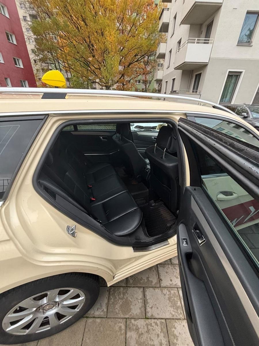 Mercedes-Benz E200 2015 — photo 7