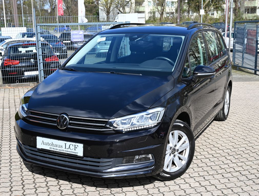 Image of Volkswagen Touran