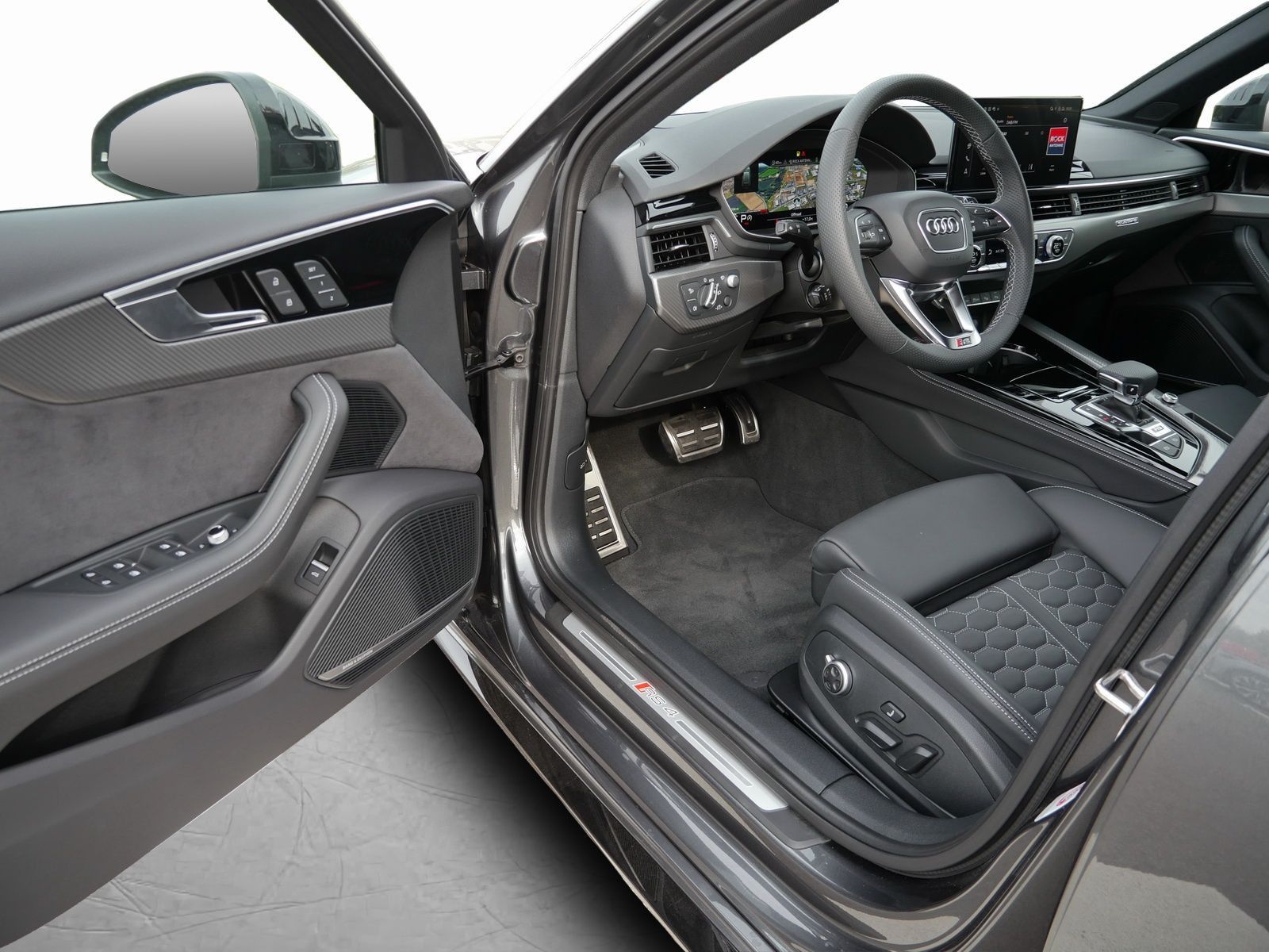 Audi RS4 - Bild 14