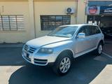 Volkswagen Touareg Anno 2006 3.0 DIESEL V6 INTER - Volkswagen Touareg aus 2006: 3.0