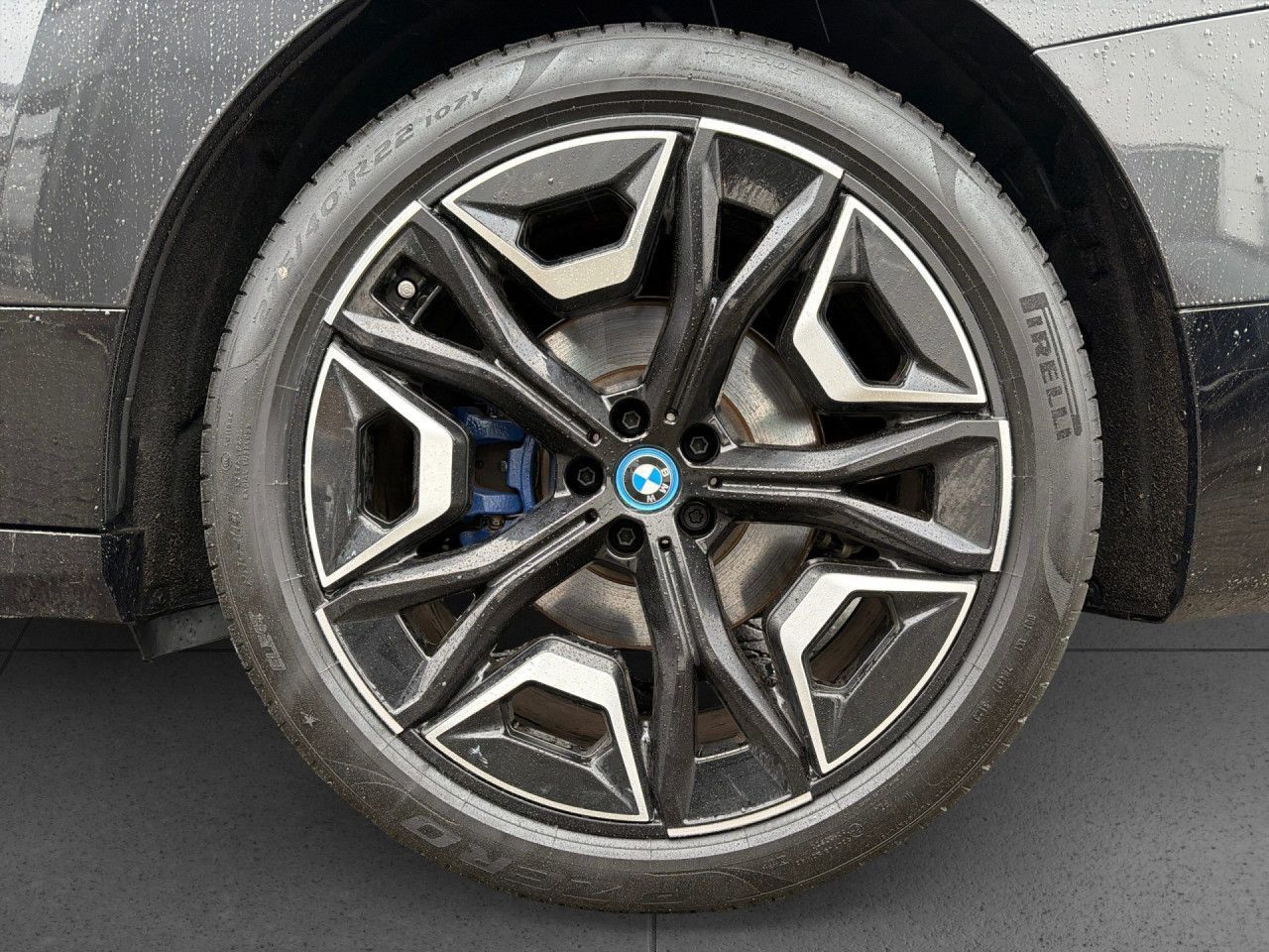 BMW iX - Bild 18