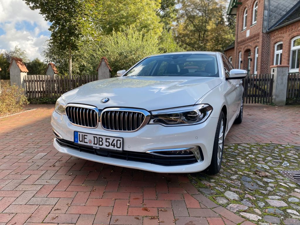 Image of BMW 540
