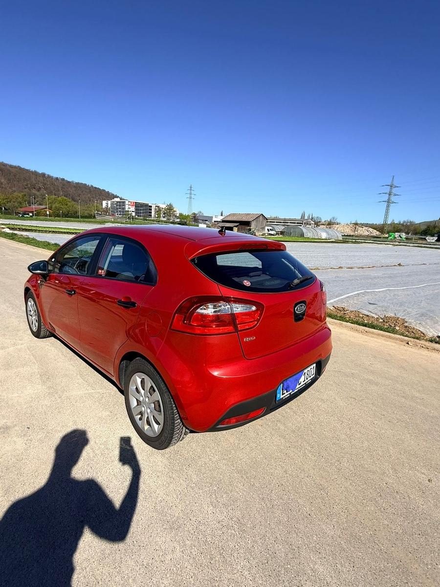 Kia Rio 2012 — photo 5