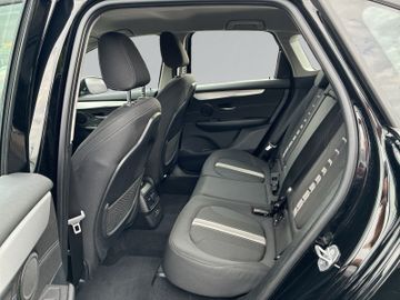 BMW 218 Active Tourer - 10