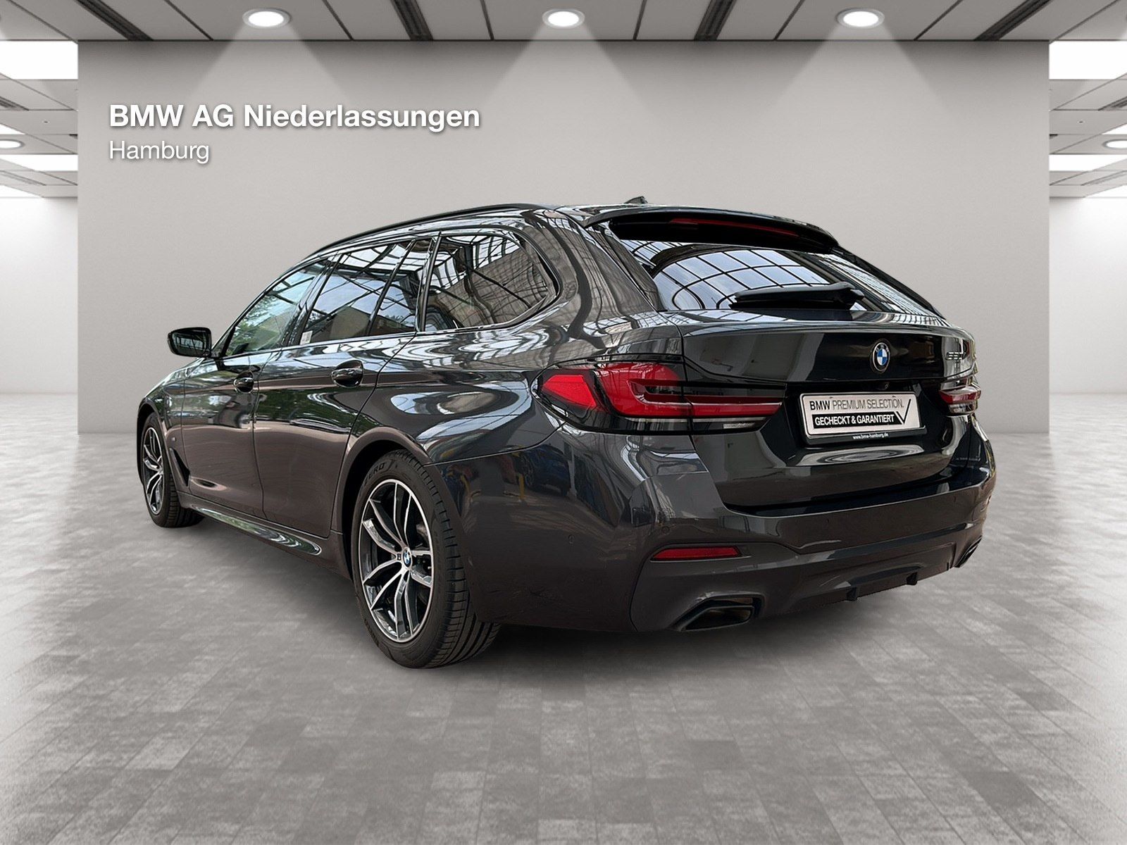 BMW 520i Touring M Sport Standheizung Harman/K foto 3