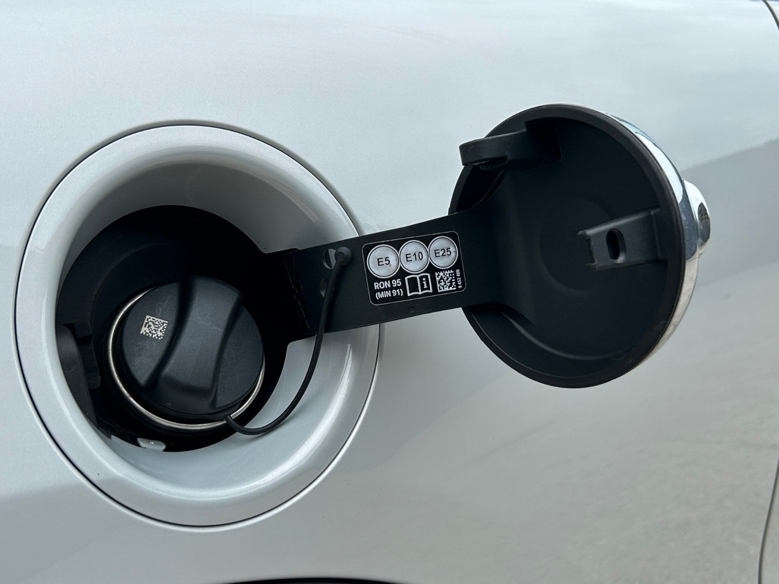 Fahrzeugabbildung MINI Cooper S Steptr. Leather H&K Navi+ LED GRA SHZ