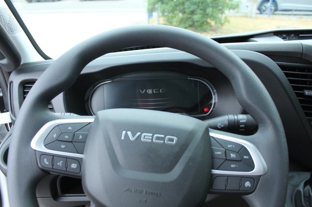Fahrzeugabbildung Iveco Daily 35S16 D