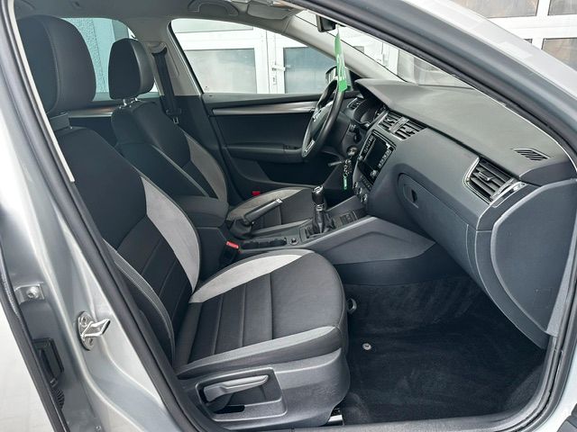 Octavia Combi Joy XENON;DAB;FSE;SHZ;CLTRONIC