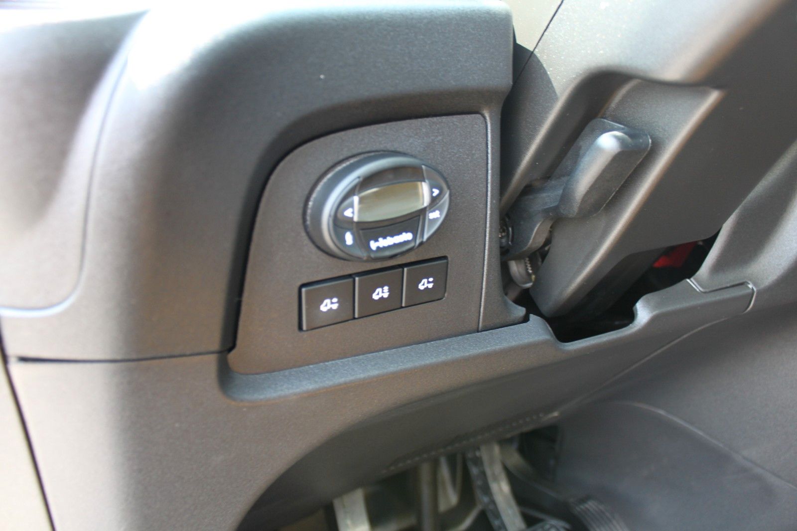 Fahrzeugabbildung Iveco Daily 72 C 18H/P Abrollkipper Palfinger mit Cont