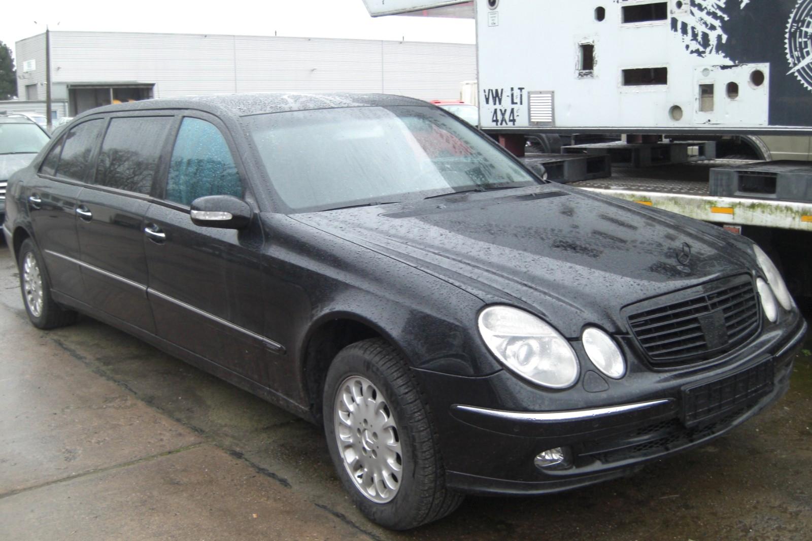 Mercedes-Benz E 220 CDI REMETZCAR Strechlimousine ( Pullmann)