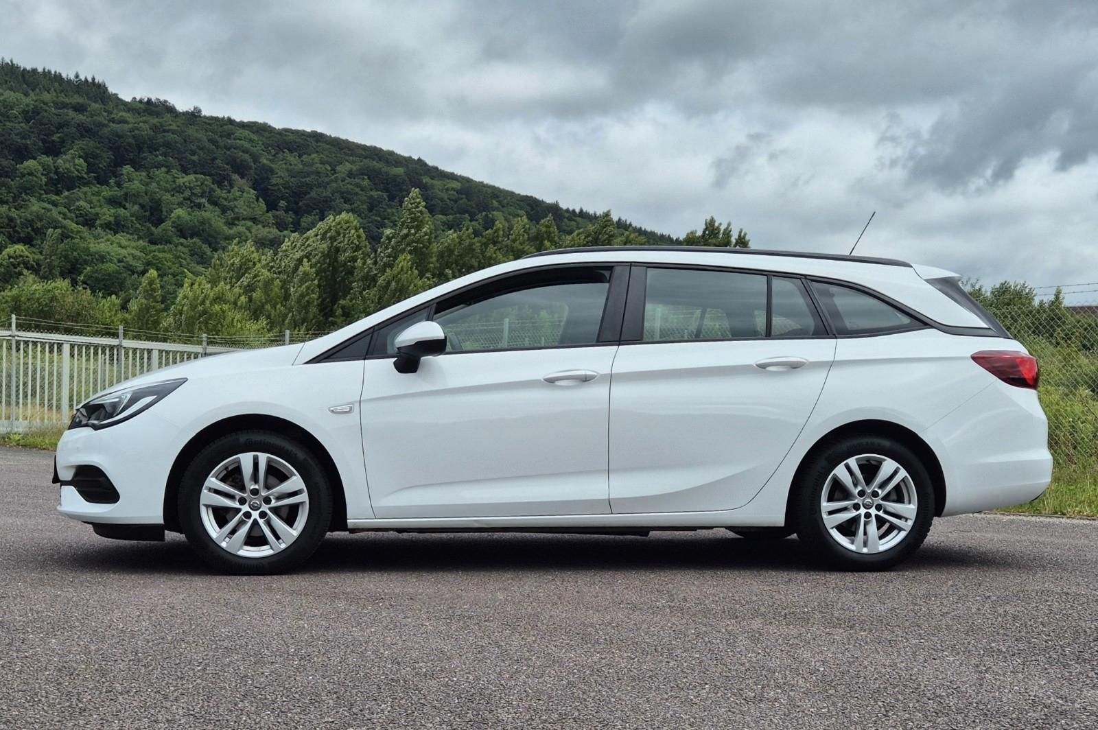Opel Astra K Sports Tourer Edition, AHK, Carplay.