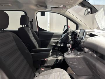 Fotografie 5 des Opel Combo Life 1.2 Turbo Start/Stop Edition