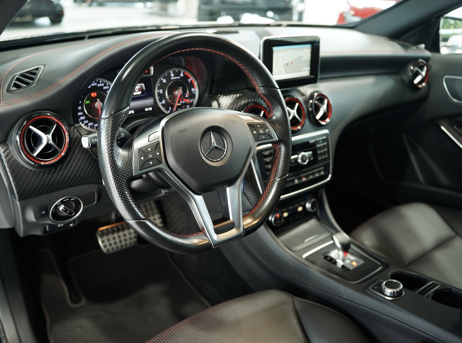 Mercedes Benz A 45 Amg
