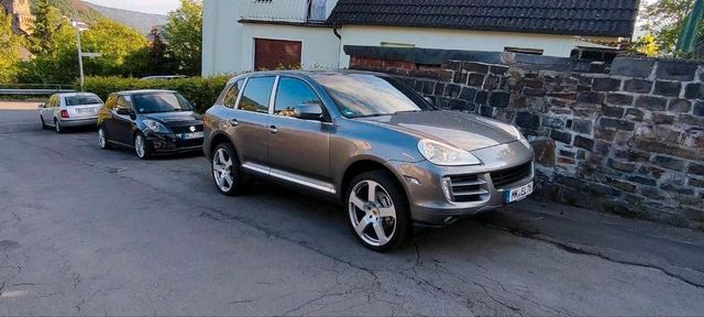 Porsche Cayenne 4.8 S