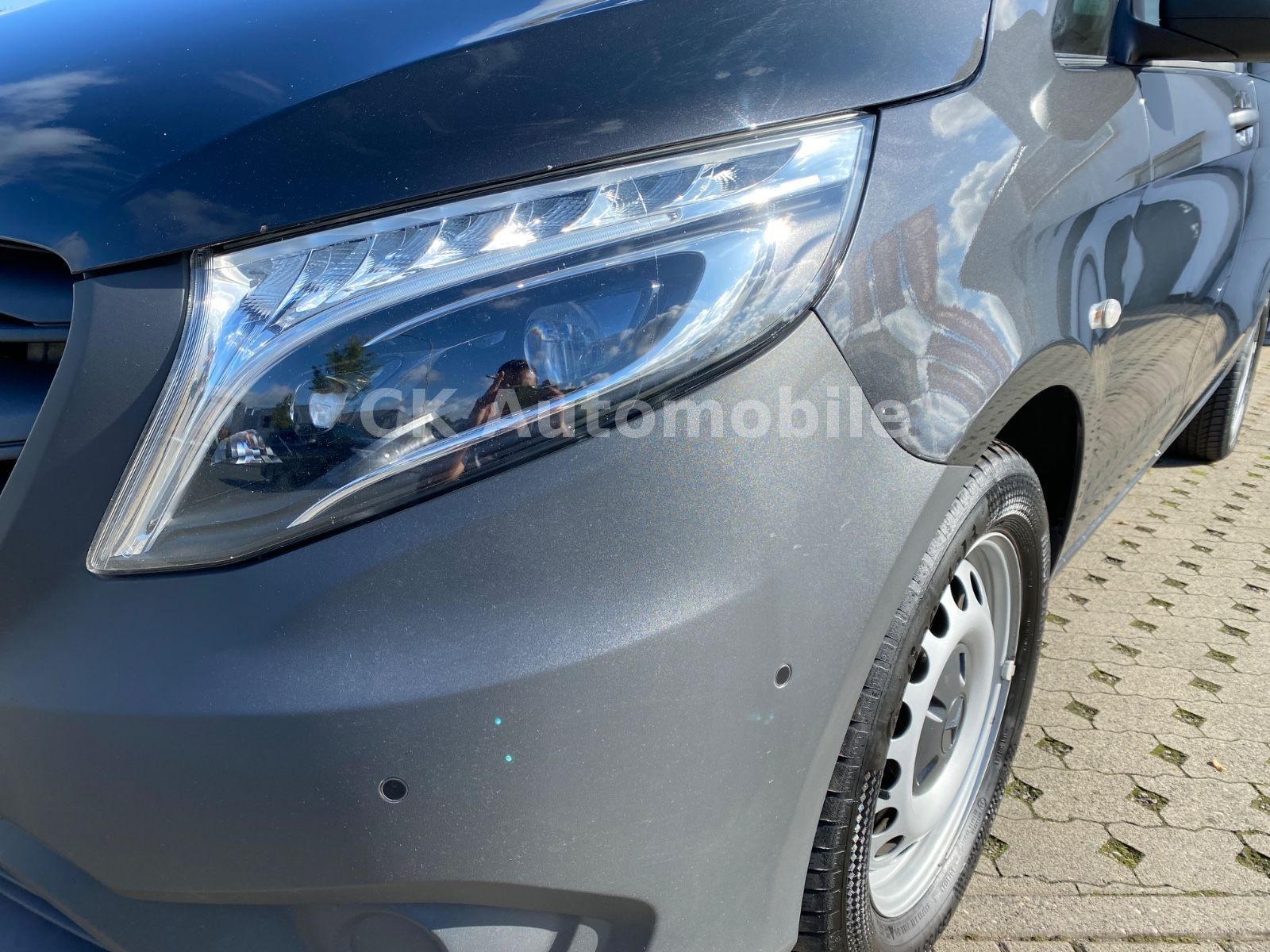 Fahrzeugabbildung Mercedes-Benz Mercedes-Benz Vito Mixto 124 lang Autom./5 Sitze
