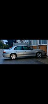 Opel Omega B Limousine Schalter - Opel Omega B mit Benzin-Antrieb