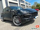 Porsche Cayenne Turbo 4.8  Porsche Approved bis 05/2027 - Porsche Cayenne in Wiesbaden