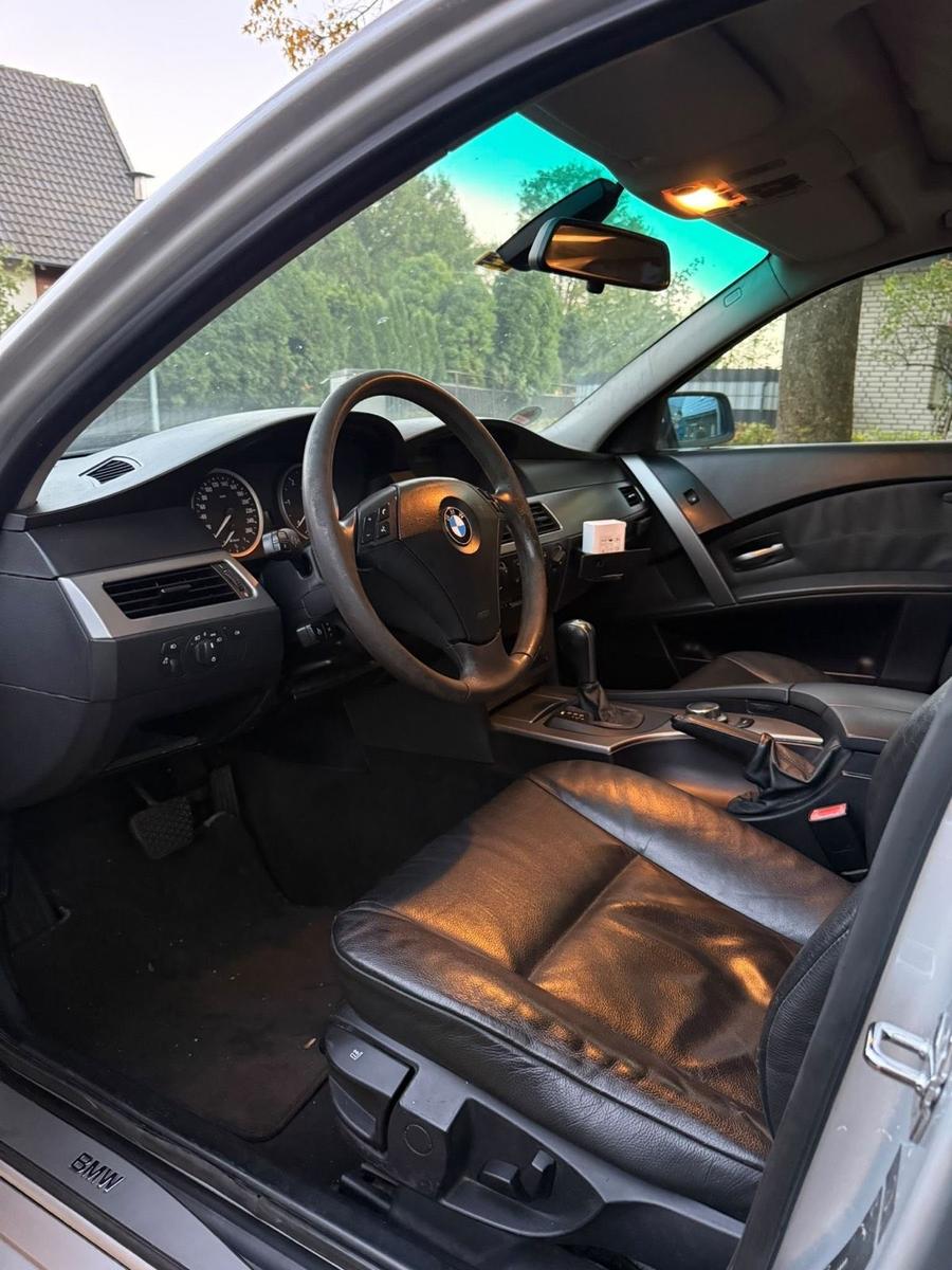 BMW 530 2004 — photo 5