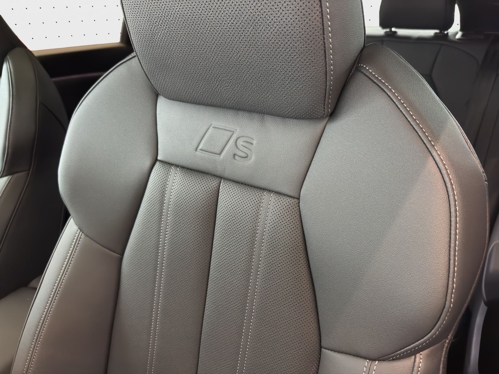 Audi Q6 e-tron - Bild 19