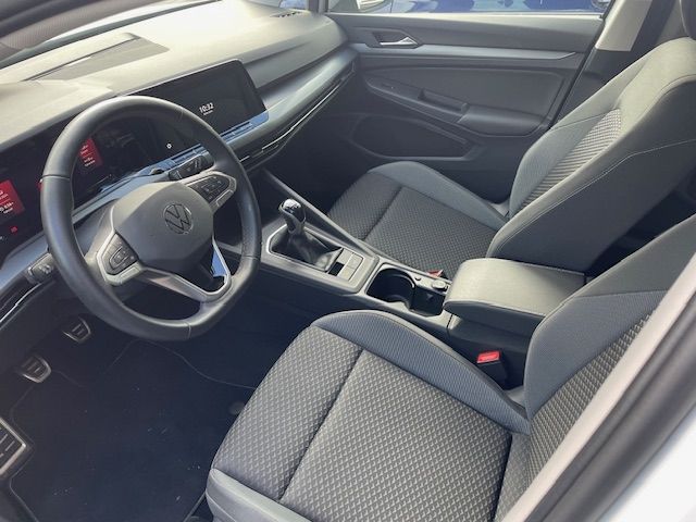 Golf Variant 1.5 TSI Active  Navi digitales Cock